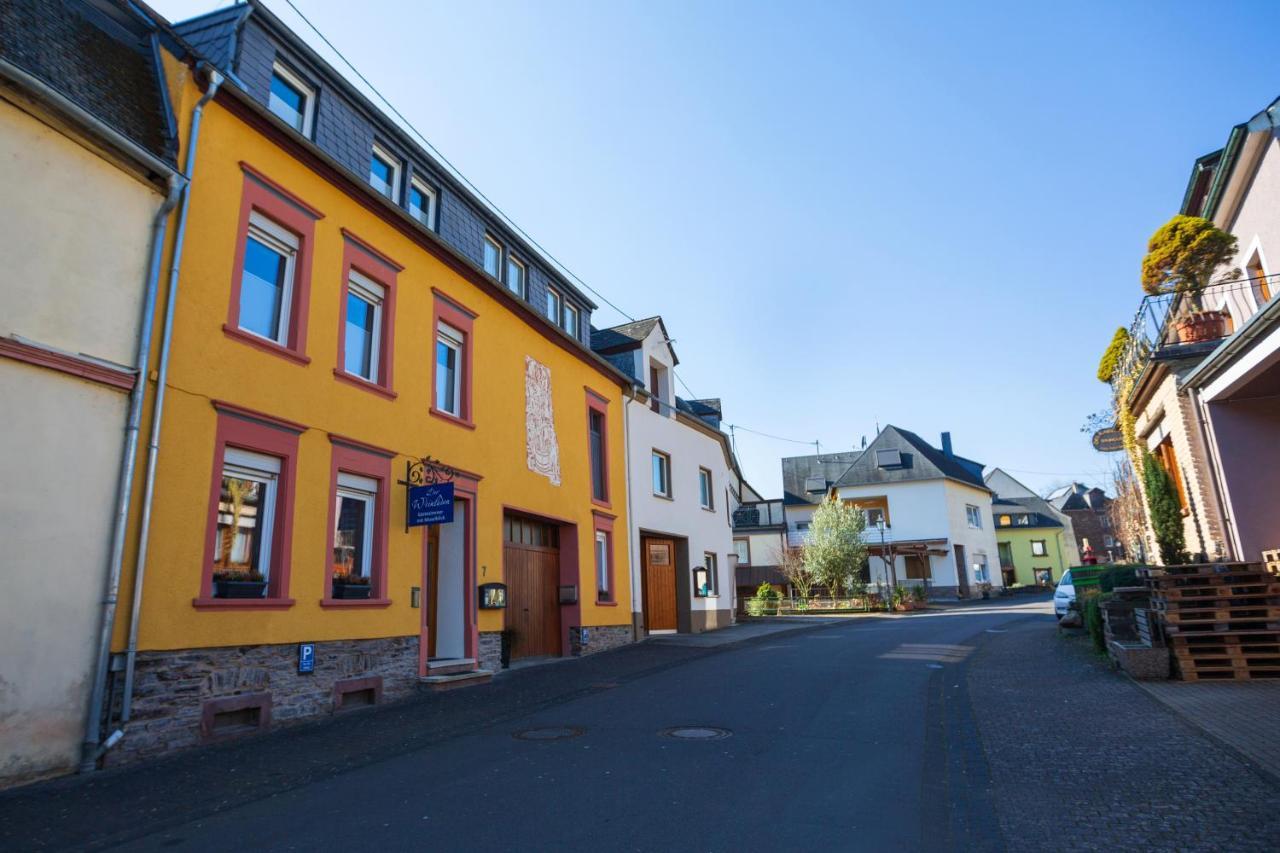Der Weinladen Lägenhet Kröv Exteriör bild